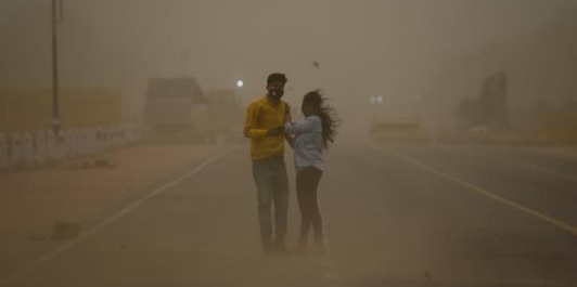 الغبار يودي بحياة 10 أشخاص في سوريا